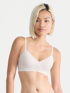 Sloggi Biustonosz top Ever Ease 10219599 Beżowy. Brązowe topy Sloggi, l, bez wzorów, z bawełny, bez kołnierzyka, bez ramiączek. Za 109,99 zł.