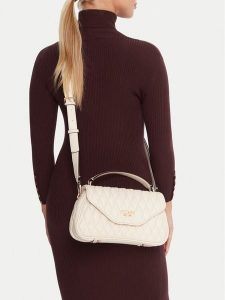 Guess Torebka Valla HWQG81 22200 Écru. Torebki klasyczne Guess, z aplikacjami, ze skóry, bez dodatków. Za 339,99 zł.