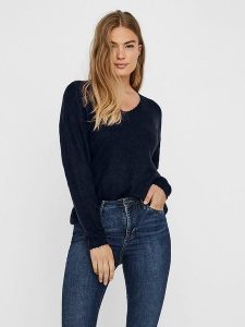 Vero Moda Sweter w kolorze granatowym rozmiar: XXL. Niebieskie swetry oversize Vero Moda, xxl, bez wzorów, bez ramiączek. Za 83,62 zł.