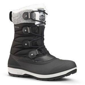 Buty turystyczne śniegowce damskie Quechua SH500 Warm wodoodporne. Czarne buty trekkingowe QUECHUA, bez zapięcia. W wyprzedaży za 179,99 zł.