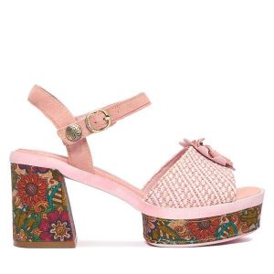 Sandały Laura Vita. Czerwone sandały LAURA VITA, bez wzorów, bez obcasa, na słupku, bez zapięcia. Za 399,99 zł.