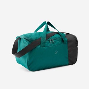 Torba sportowa Kipsta Essential 20 l. Czarne torby podróżne i sportowe DECATHLON, bez wzorów, z materiału, na ramię, małe. Za 24,99 zł.