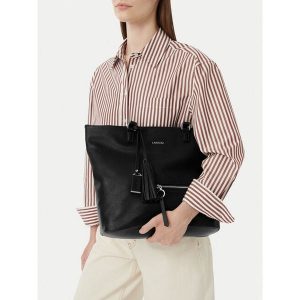 Torebka Lasocki. Czarne shopper bag Lasocki, bez wzorów, bez dodatków. Za 199,99 zł.