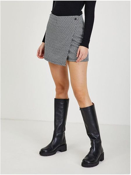 Orsay Szorty w kolorze czarno-białym rozmiar: L. Szare szorty Orsay, bez wzorów, z podwyższonym stanem. Za 61,02 zł.