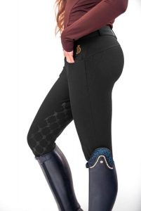 Legginsy JD ATTACK z pełnym lejem silikonowym Cilla. Czarne legginsy JD ATTACK, bez wzorów, z elastanu, z podwyższonym stanem. Za 369,00 zł.