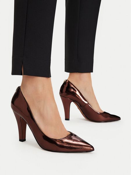 Nine West Czółenka CEO-CD25-320-1 Brązowy. Brązowe czółenka Nine West, bez wzorów, ze skóry, bez obcasa, bez zapięcia. Za 249,99 zł.