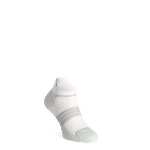 Skarpety Inov-8 Active Low - white/light. Szare skarpetki Inov-8, bez wzorów. Za 46,99 zł.
