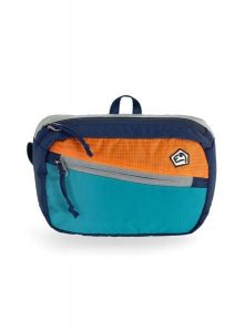 Nerka E9 Kangaroo - blue. Zielone nerki i saszetki E9, bez wzorów, ze splotem. Za 120,99 zł.