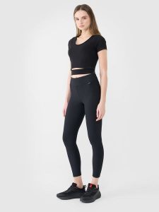 4F Legginsy dzianinowe damskie - czarne XS. Czarne legginsy 4f, bez wzorów, z dzianiny, z podwyższonym stanem. W wyprzedaży za 99,99 zł.