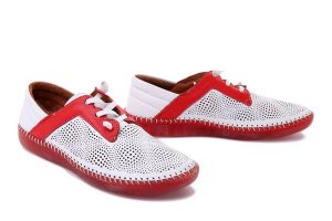 MANITU 840074-04 rot, półbuty damskie. Czerwone półbuty Manitu, na lato, bez wzorów, ze skóry, bez obcasa, bez zapięcia. Za 255,92 zł.