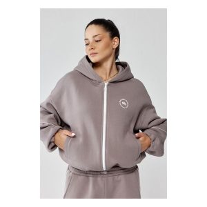 Damska bluza sportowa oversize Rough Radical Trip Hoodie Zip. Brązowe bluzy ROUGH RADICAL, bez wzorów, bez kaptura. Za 175,92 zł.
