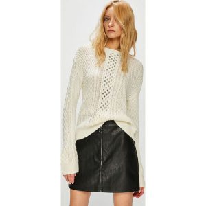 Guess Jeans - Sweter Stella. Swetry klasyczne marki Guess Jeans. W wyprzedaży za 339,90 zł.