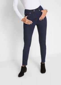 Dżinsy Slim Fit, mid waist, z wygodnym paskiem. Niebieskie jeansy bonprix, bez wzorów, z jeansu. Za 127,99 zł.