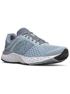 New Balance Buty "Fresh Foam x 680" w kolorze błękitnym do biegania rozmiar: 41,5. Niebieskie buty sportowe New Balance, bez wzorów, z materiału, bez zapięcia, do biegania. Za 318,45 zł.