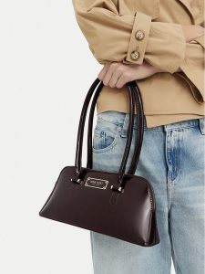 Nine West Torebka CEO-MODERN MUSE-LA374-4764 Brązowy ciemny. Brązowe torebki klasyczne Nine West, bez wzorów, ze skóry, bez dodatków. Za 179,99 zł.
