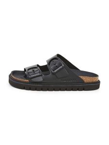 SABOKETS Klapki w kolorze czarnym rozmiar: 38. Czarne klapki SABOKETS, bez wzorów, bez obcasa. Za 161,73 zł.