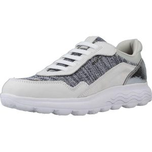 Buty GEOX D SPHERICA Szary. Szare buty trekkingowe Geox, ze skóry, bez zapięcia. Za 258,99 zł.