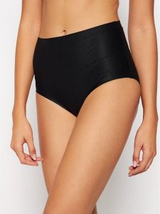 Chantelle Figi klasyczne z wysokim stanem Soft Stretch Plus Size C11370 Czarny. Czarne figi Chantelle, bez wzorów, z syntetyku. Za 59,99 zł.