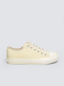 Trampki damskie niskie żółte TT274287 201. Żółte trampki Big Star, bez wzorów, z materiału, bez zapięcia. Za 129,99 zł.