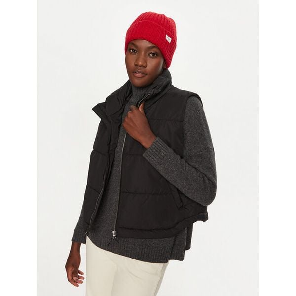 Czapka Pepe Jeans. Czerwone czapki Pepe Jeans, bez wzorów, z jeansu. Za 139,99 zł.