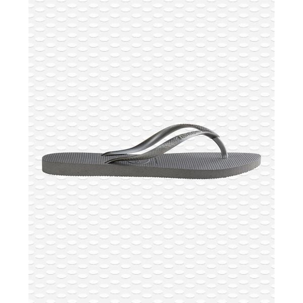 Klapki damskie Havaianas Slim. Szare klapki Havaianas, bez wzorów, z gumy, bez obcasa. Za 100,95 zł.