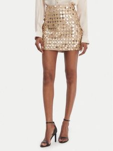 Guess Spódnica 180021 Złoty Classic Fit. Żółte spódnice Guess, xl, z aplikacjami, z syntetyku, mini. Za 460,99 zł.