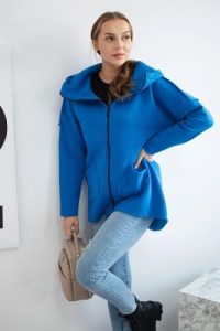 Bluza ocieplana z dłuższym tyłem i kieszeniami chabrowa. Niebieskie bluzy KESI, l, bez wzorów, z bawełny, bez kaptura. Za 198,65 zł.