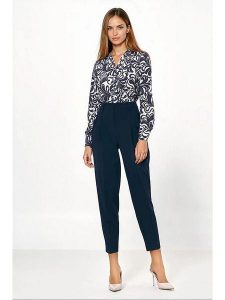 Nife Spodnie w kolorze granatowym rozmiar: 38. Niebieskie spodnie z wysokim stanem Nife, bez wzorów, z materiału, z podwyższonym stanem. Za 180,91 zł.