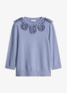 Sweter z rękawami balonowymi. Niebieskie swetry klasyczne bonprix, bez kołnierzyka. Za 129,99 zł.
