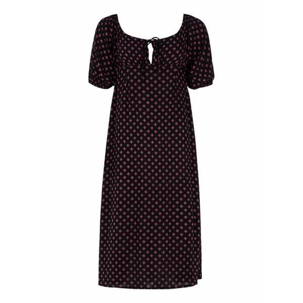 Sukienka damska Protest Prtbente. Czarne sukienki Protest, na lato, xs, bez wzorów, z wiskozy, sportowe, bez kołnierzyka, bez ramiączek, sportowe. Za 334,50 zł.