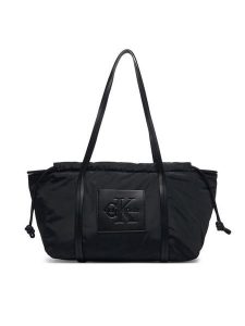 Calvin Klein Torebka LV04F3703G Czarny. Czarne torebki klasyczne Calvin Klein, bez wzorów, z materiału, bez dodatków. Za 409,99 zł.