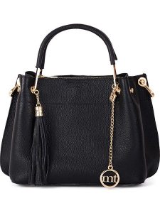 Mia Tomazzi Skórzana torebka "Garda" w kolorze czarnym - 26 x 21 x 13 cm rozmiar: onesize. Czarne torebki klasyczne Mia Tomazzi, bez wzorów, z materiału, przez ramię, bez dodatków. Za 304,99 zł.