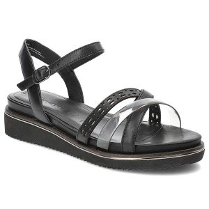 Czarne Sandały Tamaris Modne Obuwie Damskie. Czarne sandały Tamaris, z aplikacjami, bez obcasa, na koturnie, bez zapięcia. Za 359,00 zł.