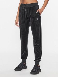 Guess Spodnie dresowe V3BB27 KBXI2 Czarny Regular Fit. Czarne spodnie dresowe Guess, xl, z aplikacjami, z dresówki. Za 189,99 zł.
