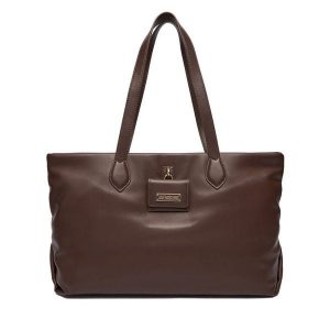 Torebka LOVE MOSCHINO. Brązowe torebki klasyczne LOVE MOSCHINO, bez wzorów, bez dodatków. Za 649,99 zł.