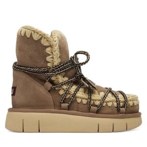 Śniegowce Mou. Szare buty zimowe Mou, bez obcasa, bez zapięcia. Za 909,99 zł.