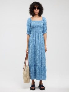 BIG STAR Sukienka w kolorze błękitno-białym rozmiar: M. Białe sukienki Big Star, m, bez wzorów, z wiskozy, retro, bez kołnierzyka, bez ramiączek, maxi. Za 139,99 zł.