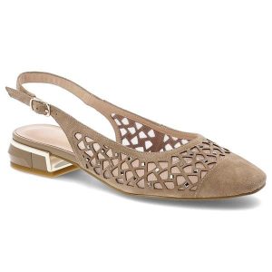 Sandały damskie S.Barski, ze skóry naturalnej z ażurową cholewką i niskim ozdobnym obcasem, beżowe, CR61-3019. Brązowe sandały S.BARSKI, w ażurowe wzory, ze skóry, bez obcasa, na obcasie, bez zapięcia. Za 339,00 zł.