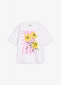 T-shirt oversize z czystej bawełny organicznej. Białe t-shirty bonprix, bez wzorów, z bawełny, bez kołnierzyka, bez ramiączek. Za 64,99 zł.