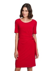 Vera Mont Sukienka w kolorze czerwonym rozmiar: 46. Czerwone sukienki Vera Mont, bez wzorów, z tkaniny, bez kołnierzyka, bez ramiączek, mini. Za 173,99 zł.