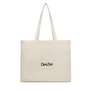 Torebka DeeZee. Brązowe shopper bag DeeZee, bez wzorów, bez dodatków. Za 29,99 zł.