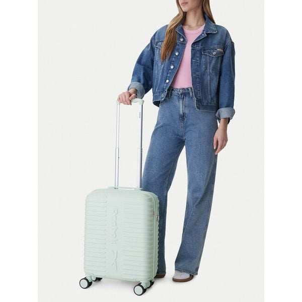 Walizka kabinowa Reebok. Niebieskie walizki Reebok, bez wzorów. Za 279,99 zł.