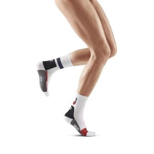 Skarpety kompresyjne damskie sportowe CEP The Run Limited krótkie. Czarne skarpetki CEP, bez wzorów. Za 74,00 zł.