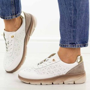 Białe skórzane półbuty damskie Sergio Leone Sp002. Białe półbuty Sergio Leone, na jesień, bez wzorów, z jeansu, z okrągłym noskiem, bez obcasa, na płaskiej podeszwie, bez zapięcia. Za 219,00 zł.