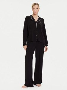 KARL LAGERFELD Piżama A4W45004 Czarny Relaxed Fit. Czarne piżamy KARL LAGERFELD, bez wzorów, z wiskozy, bez ramiączek. Za 589,99 zł.