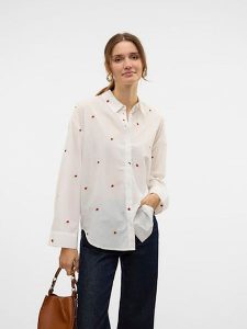 Vero Moda Koszula w kolorze białym rozmiar: M. Białe koszule Vero Moda, m, bez wzorów, z bawełny, bez kołnierzyka, bez ramiączek. Za 140,53 zł.