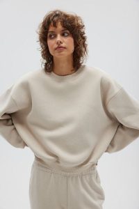 Bluza damska typu oversize w kolorze PORCELAIN - PINEY-UNI. Brązowe bluzy Marsala, uniwersalny, bez wzorów, z bawełny, bez kaptura. Za 259,90 zł.