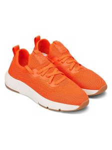 Marc O´Polo Sneakersy w kolorze pomarańczowym rozmiar: 41. Pomarańczowe trampki bez wzorów, z materiału, bez zapięcia. Za 259,13 zł.