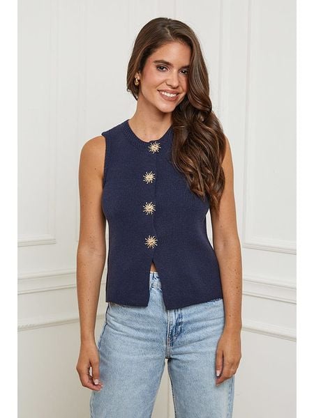 L'armoire de Suzette Kamizelka w kolorze granatowym rozmiar: 38/40. Niebieskie kamizelki L'armoire de Suzette, l, bez wzorów, bez kołnierzyka, bez ramiączek, bez kaptura. Za 143,90 zł.