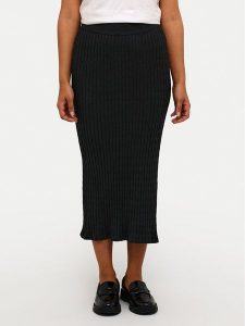 Kaffe Spódnica ołówkowa Silla 10509053 Czarny Regular Fit. Czarne spódnice Kaffe, m, bez wzorów, z wiskozy. Za 139,99 zł.